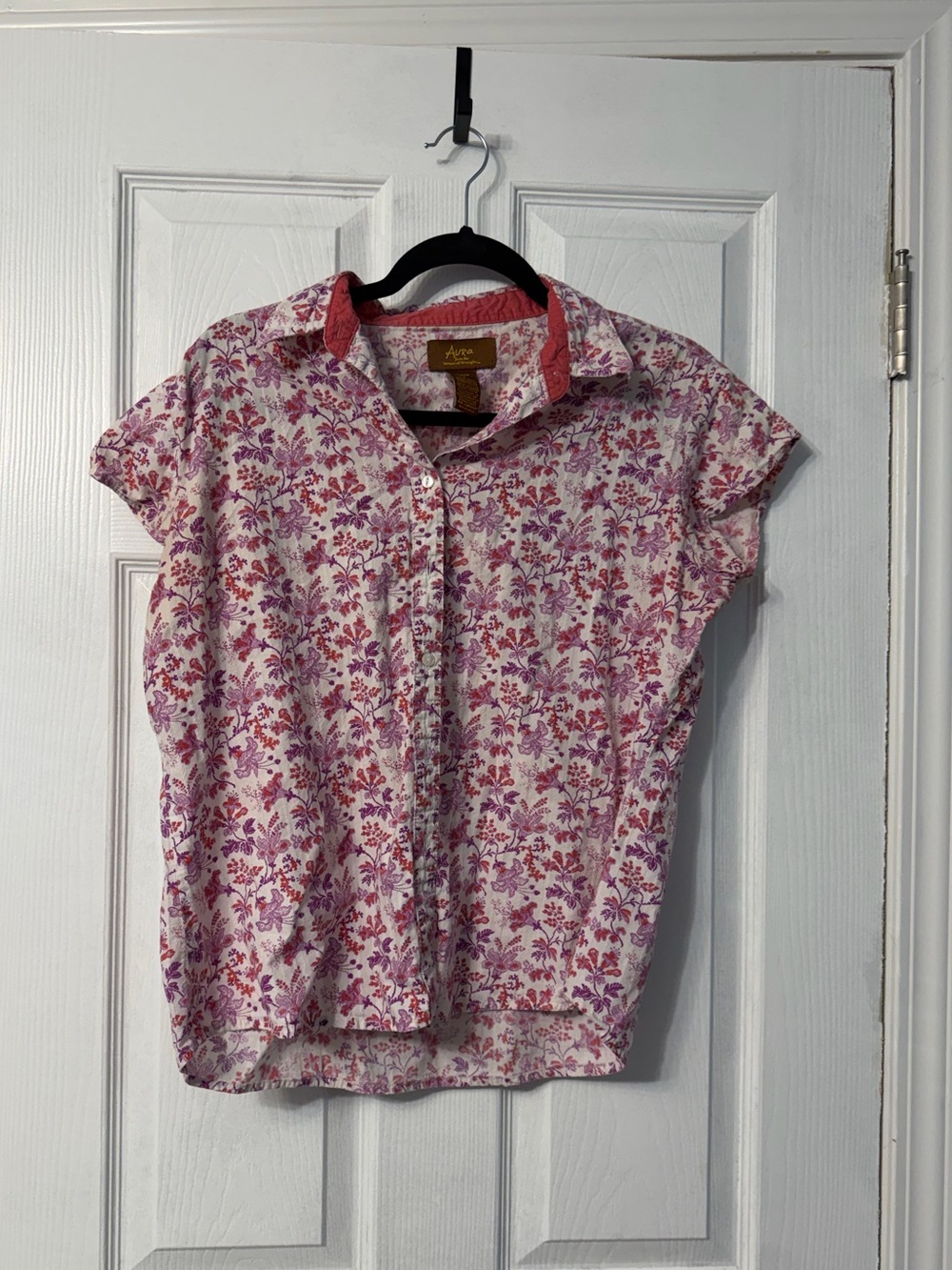 Y2K floral button up shirt with collar size large